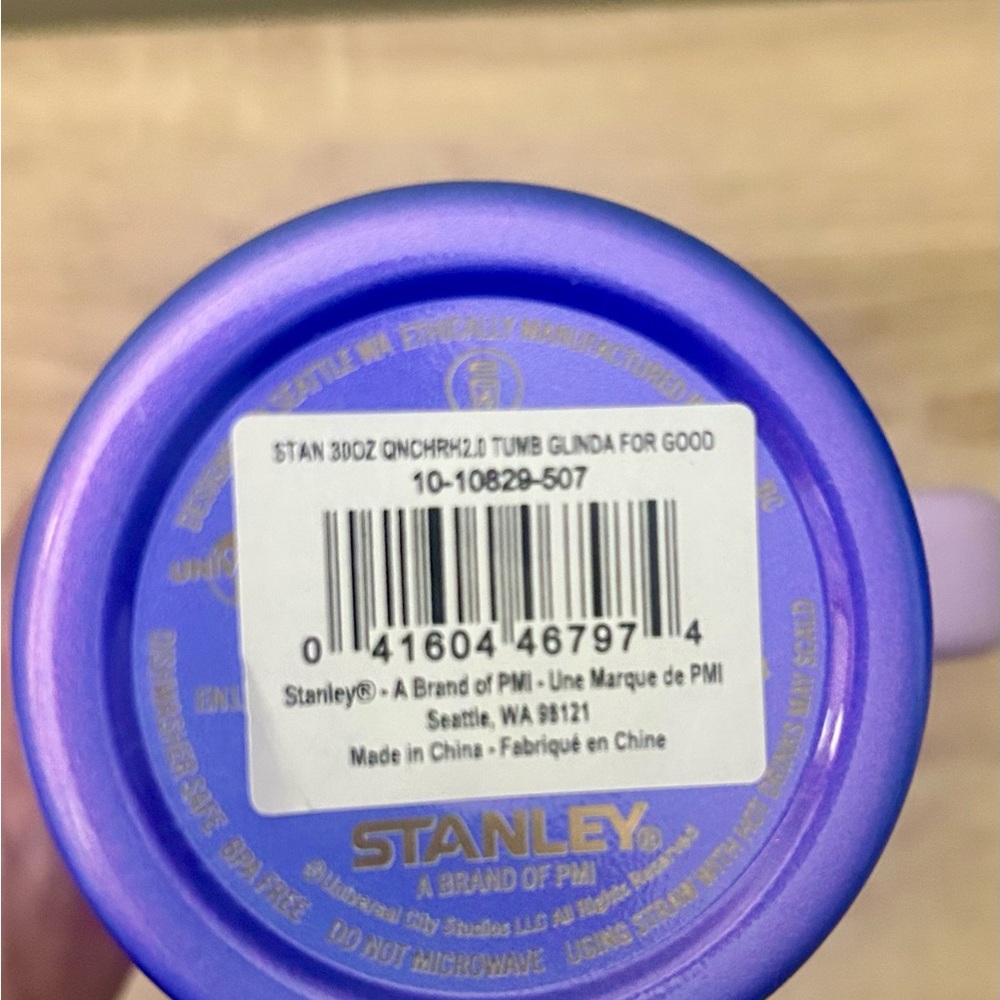 Stanley x Wicked Glinda For Good 30 oz Quencher Tumbler | Target Exclusive - Picture 6 of 6